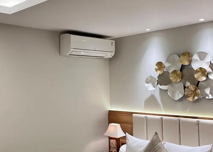 Modern 2 Bedroom Lavaya Oakwood Apartment, Apartment Nusa Dua (Bali)